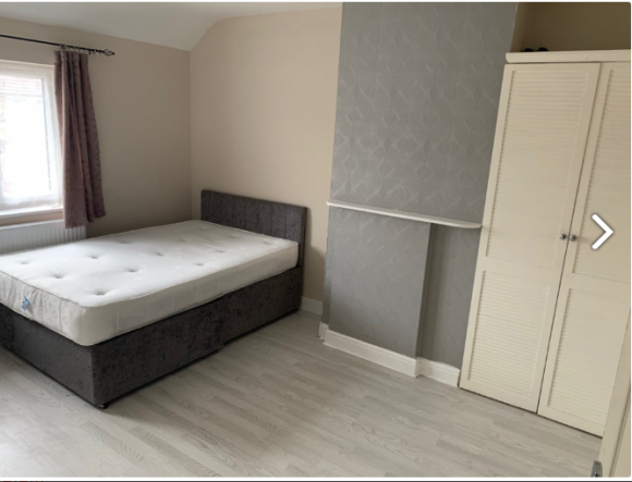 Double kambarys dagenhame